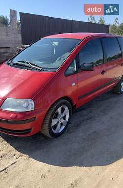 Минивэн Volkswagen Sharan 2000 в Житомире