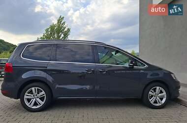 Минивэн Volkswagen Sharan 2012 в 