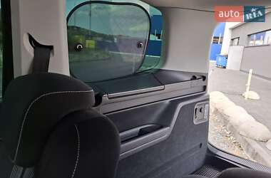Минивэн Volkswagen Sharan 2012 в 
