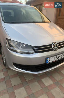 Минивэн Volkswagen Sharan 2013 в 