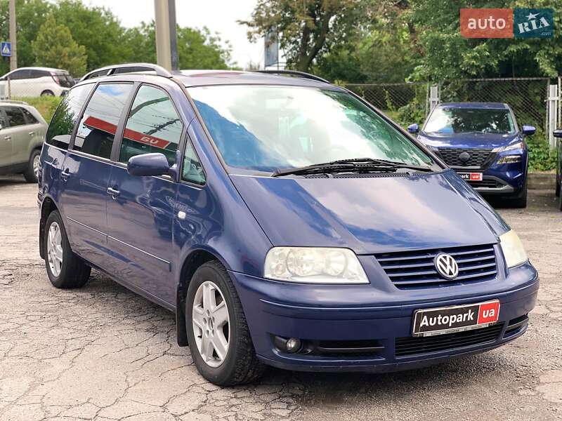 Минивэн Volkswagen Sharan 2001 в Виннице