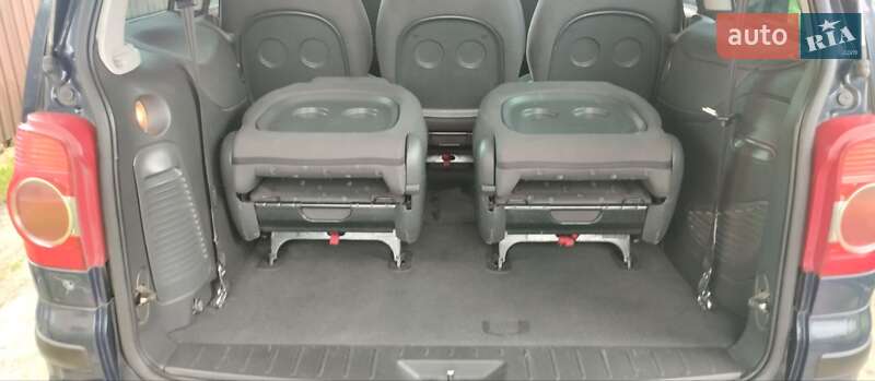 Минивэн Volkswagen Sharan 2004 в Львове