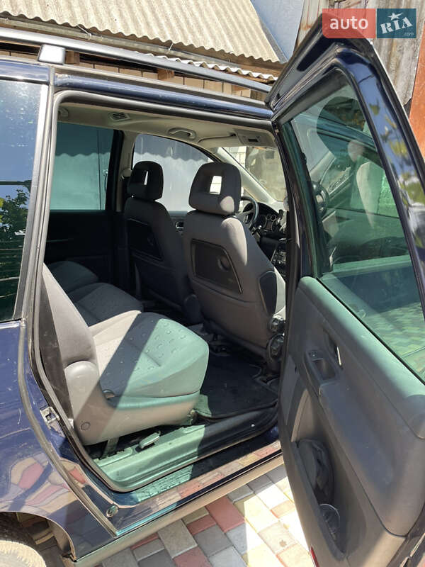 Минивэн Volkswagen Sharan 2008 в Знаменке