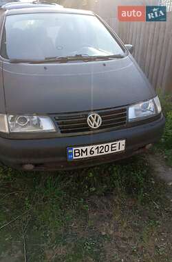 Мінівен Volkswagen Sharan 1998 в Сумах