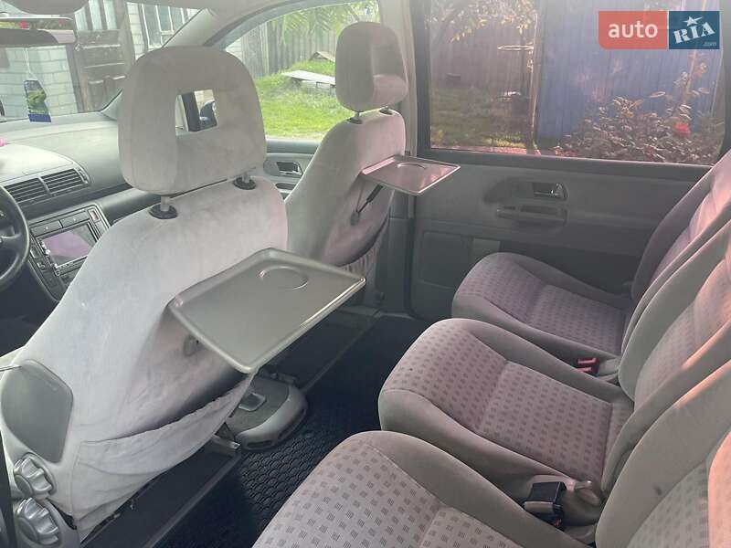 Минивэн Volkswagen Sharan 2002 в Черкассах