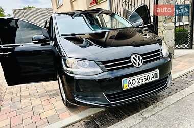 Минивэн Volkswagen Sharan 2011 в Нижней Апше