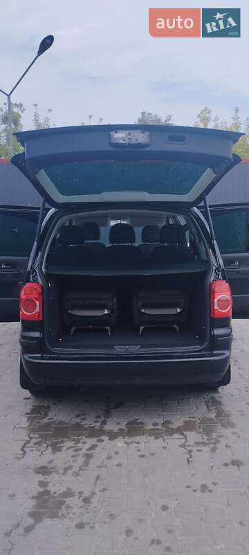 Минивэн Volkswagen Sharan 2007 в Тлумаче