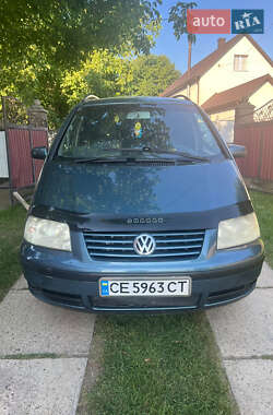 Мінівен Volkswagen Sharan 2002 в Чернівцях