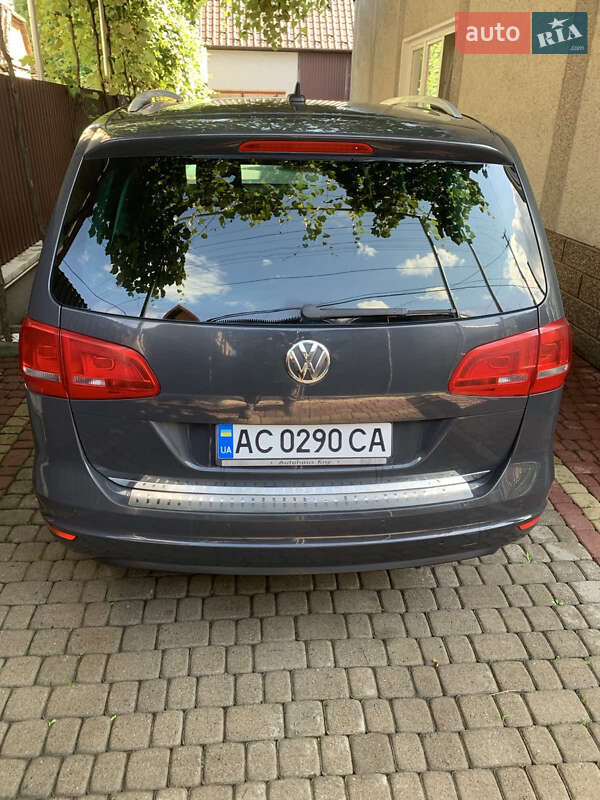 Мінівен Volkswagen Sharan 2013 в Іршаві