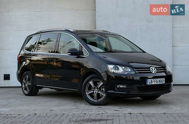 Минивэн Volkswagen Sharan 2015 в Сарнах