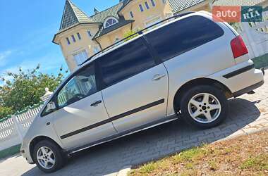 Мінівен Volkswagen Sharan 2000 в Чернівцях