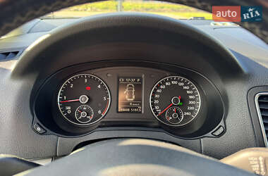 Мінівен Volkswagen Sharan 2012 в  фото 16 Мінівен Volkswagen Sharan 2012 в