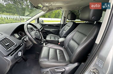 Минивэн Volkswagen Sharan 2017 в 