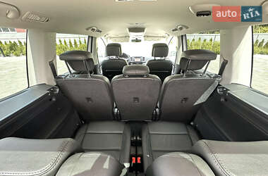 Минивэн Volkswagen Sharan 2017 в 
