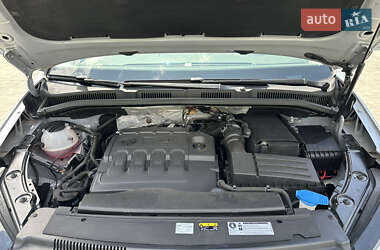 Минивэн Volkswagen Sharan 2017 в 