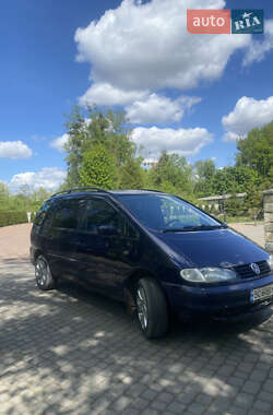 Мінівен Volkswagen Sharan 1998 в Жовкві
