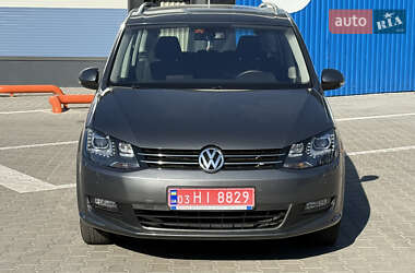 Минивэн Volkswagen Sharan 2013 в 