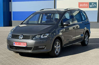 Минивэн Volkswagen Sharan 2013 в 