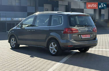 Минивэн Volkswagen Sharan 2013 в 