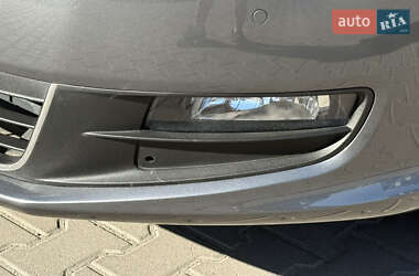 Минивэн Volkswagen Sharan 2013 в 