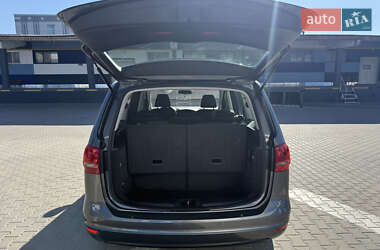 Минивэн Volkswagen Sharan 2013 в 
