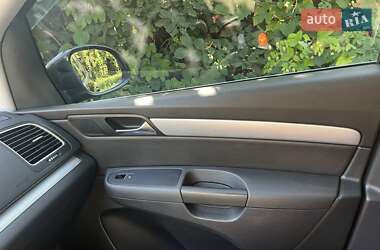 Минивэн Volkswagen Sharan 2015 в 