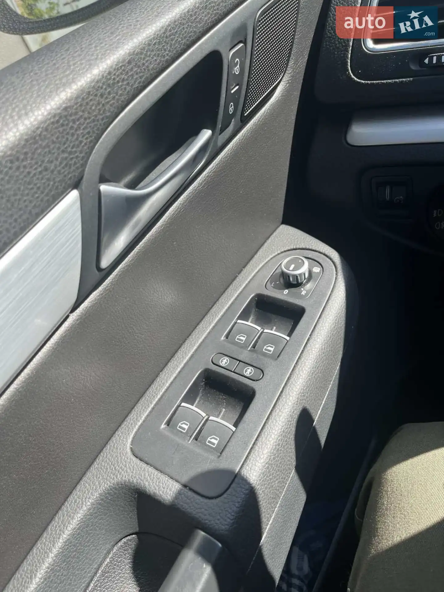 2015 Volkswagen Sharan - мініатюра 18