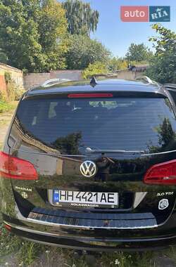 Минивэн Volkswagen Sharan 2015 в 