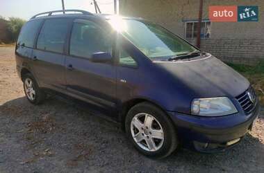 Минивэн Volkswagen Sharan 2003 в Луцке