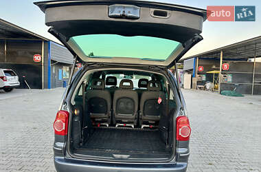 Минивэн Volkswagen Sharan 2007 в 