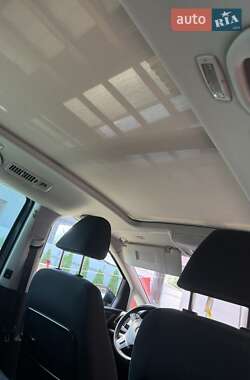 Минивэн Volkswagen Sharan 2011 в 