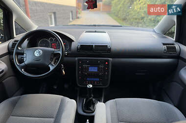 Минивэн Volkswagen Sharan 2009 в 
