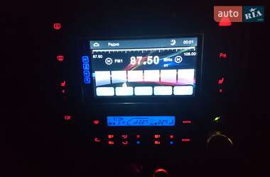 Мінівен Volkswagen Sharan 2001 в 