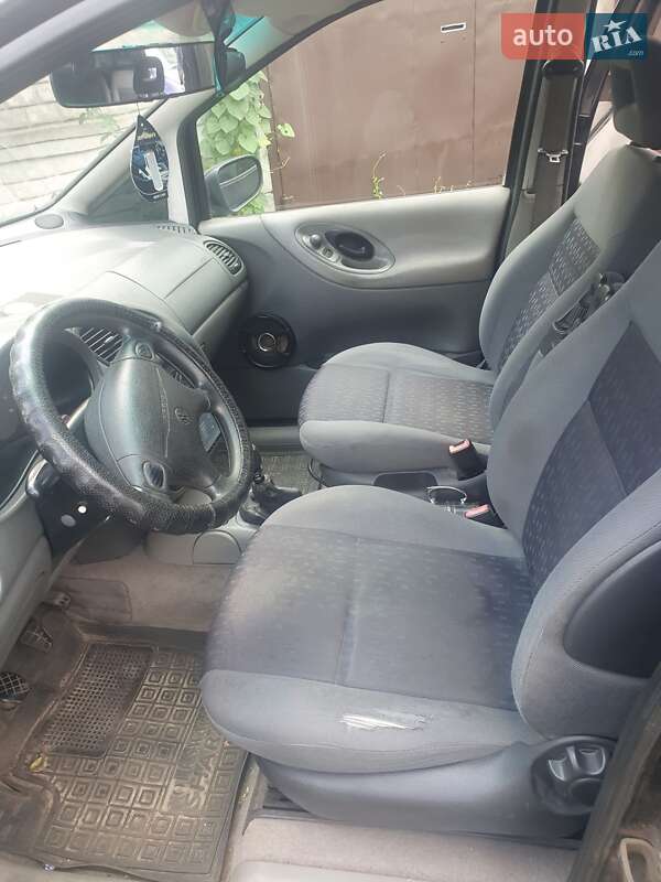 Мінівен Volkswagen Sharan 1997 в Харкові