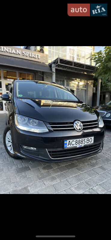 Минивэн Volkswagen Sharan 2015 в Луцке фото Минивэн Volkswagen Sharan 2015 в Луцке