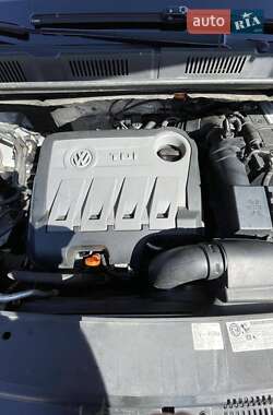 Минивэн Volkswagen Sharan 2011 в 