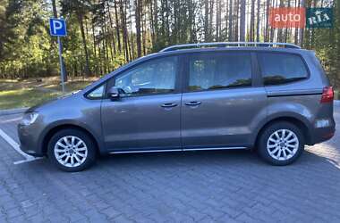 Минивэн Volkswagen Sharan 2011 в 