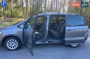 Минивэн Volkswagen Sharan 2011 в 