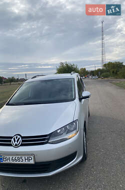 Минивэн Volkswagen Sharan 2011 в Доброславе