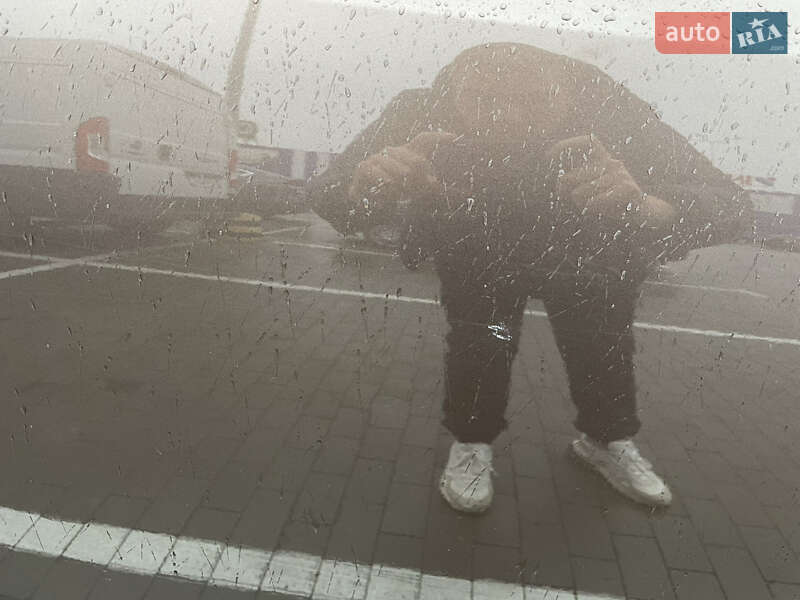 Минивэн Volkswagen Sharan 2012 в Виннице