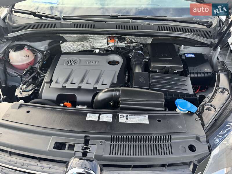 Минивэн Volkswagen Sharan 2013 в Черновцах