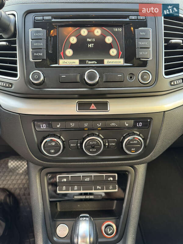 Минивэн Volkswagen Sharan 2013 в Ковеле