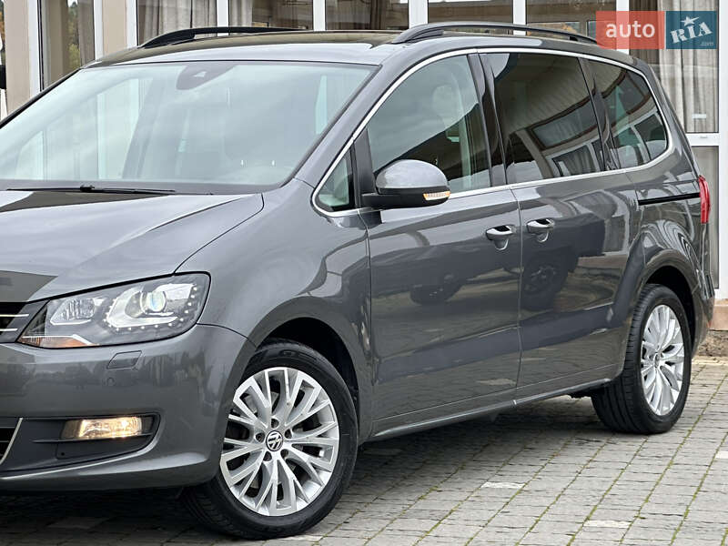 Минивэн Volkswagen Sharan 2015 в Дрогобыче