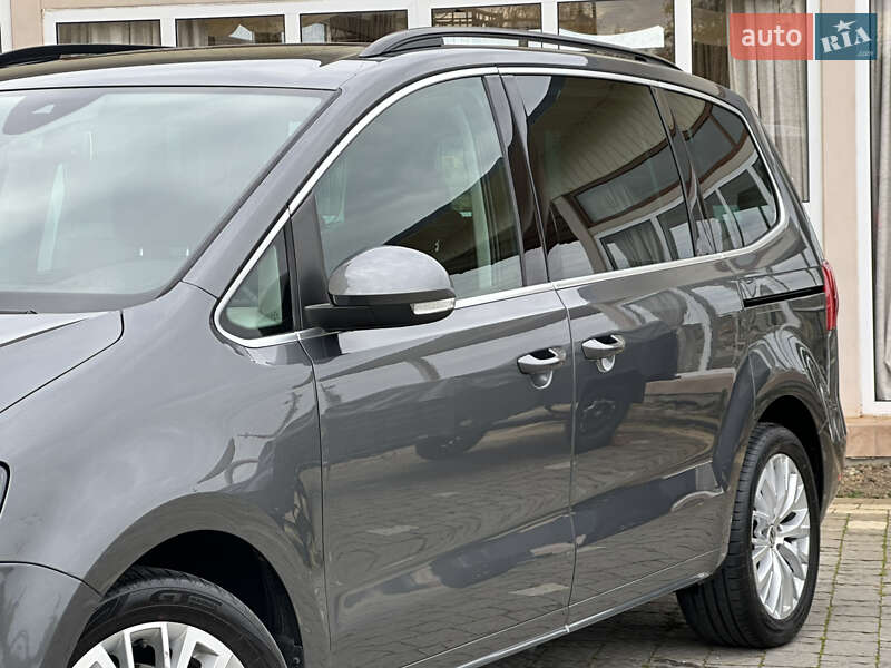 Минивэн Volkswagen Sharan 2015 в Дрогобыче