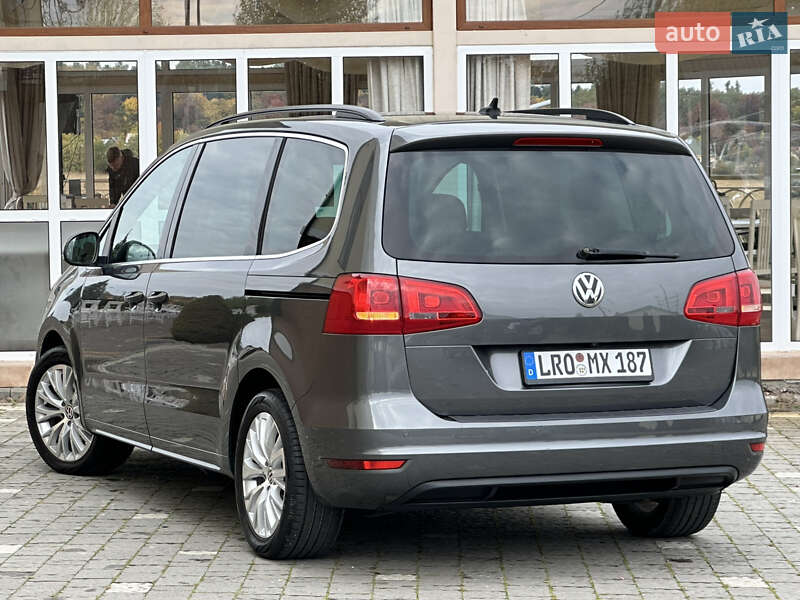 Минивэн Volkswagen Sharan 2015 в Дрогобыче