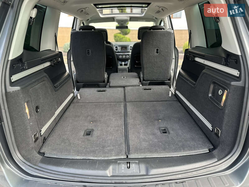 Минивэн Volkswagen Sharan 2015 в Дрогобыче