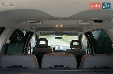 Минивэн Volkswagen Sharan 2009 в 