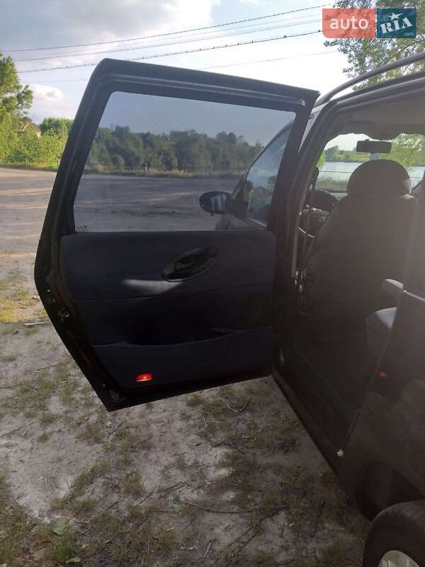 Мінівен Volkswagen Sharan 1996 в Калинівці