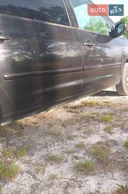 Минивэн Volkswagen Sharan 1996 в  фото 17 Минивэн Volkswagen Sharan 1996 в