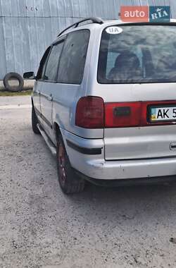 Минивэн Volkswagen Sharan 2000 в  фото 10 Минивэн Volkswagen Sharan 2000 в